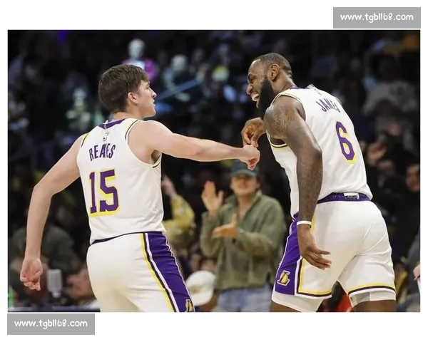 四连降服！沃尔特 - 沃克的足跟勾统治级表演